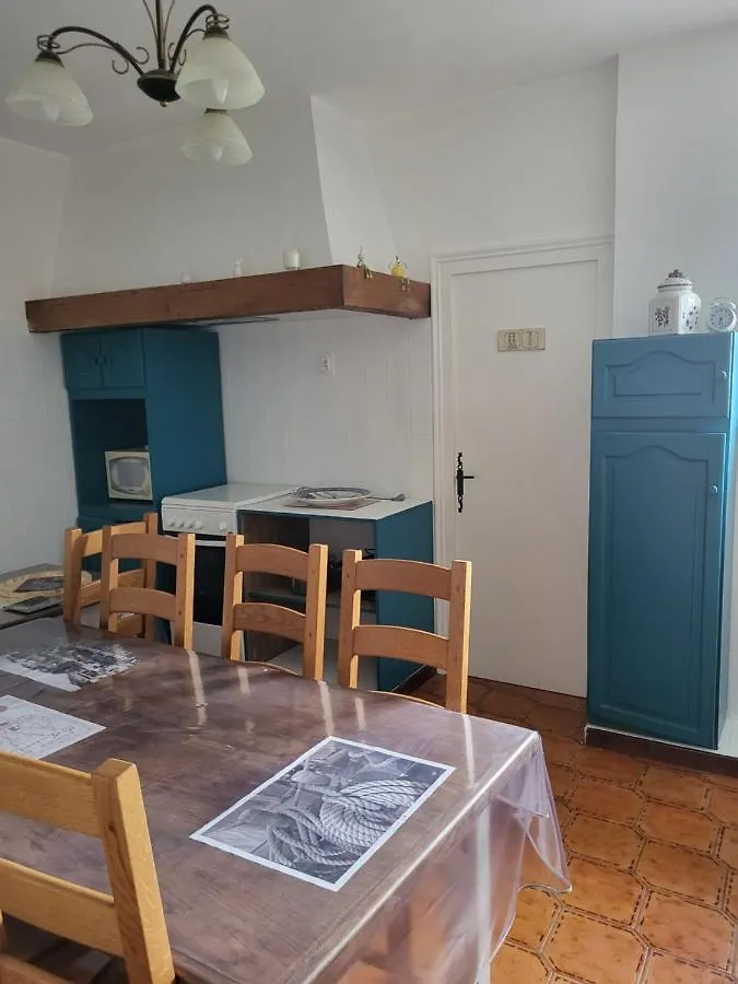 LOU GRAOU CHEPRE gîte d'étape Chandon Couette-café